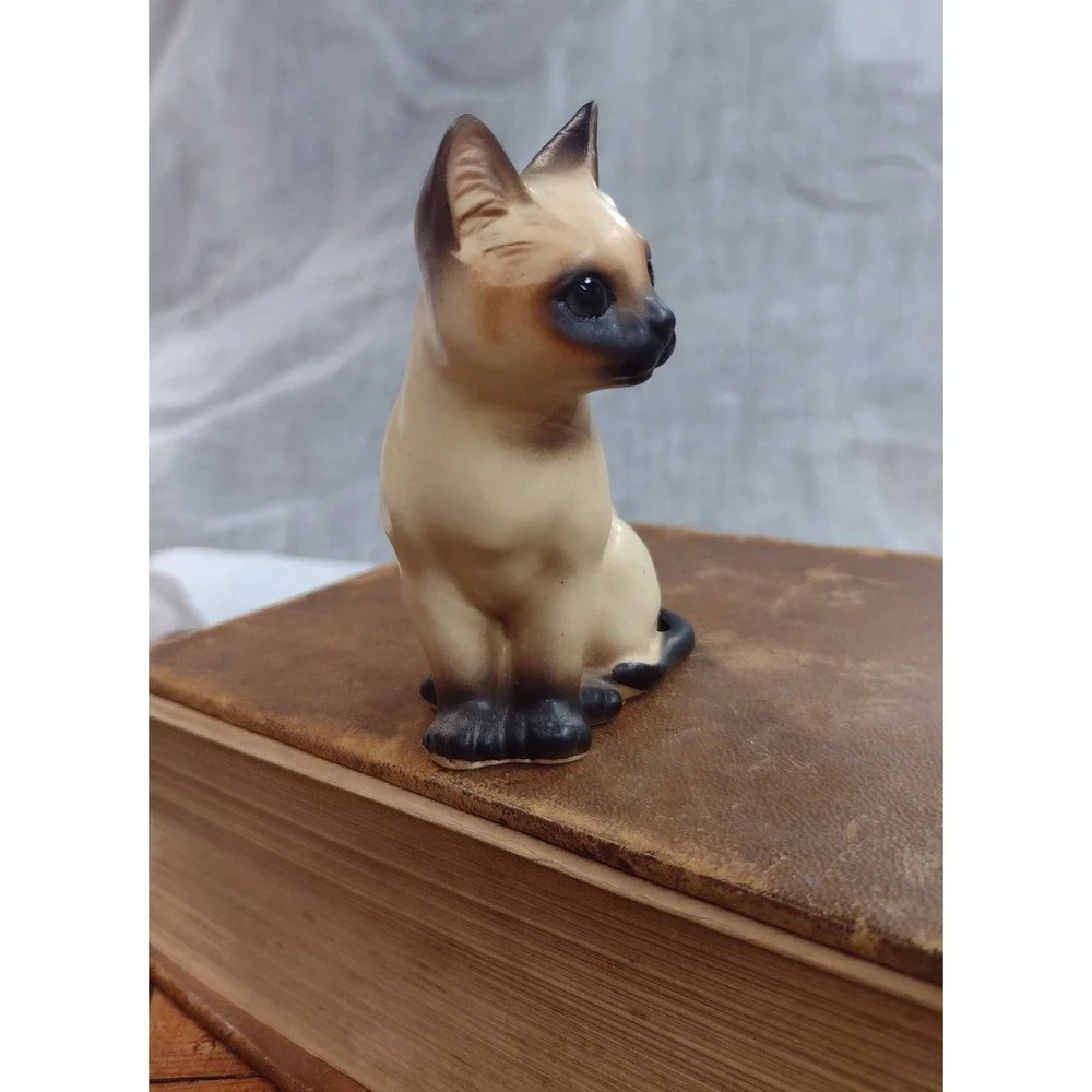 Vintage Enesco Siamese Cat Figurine Matte Ceramic Japan Mid Century Decor